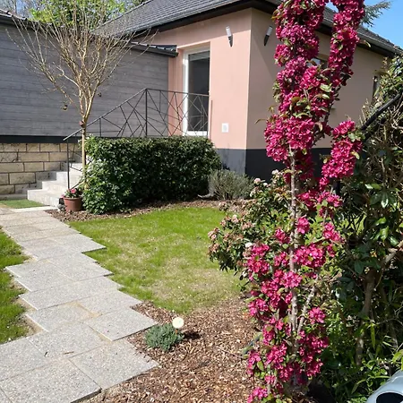 بيت للعطل Un Jardin En Foret *